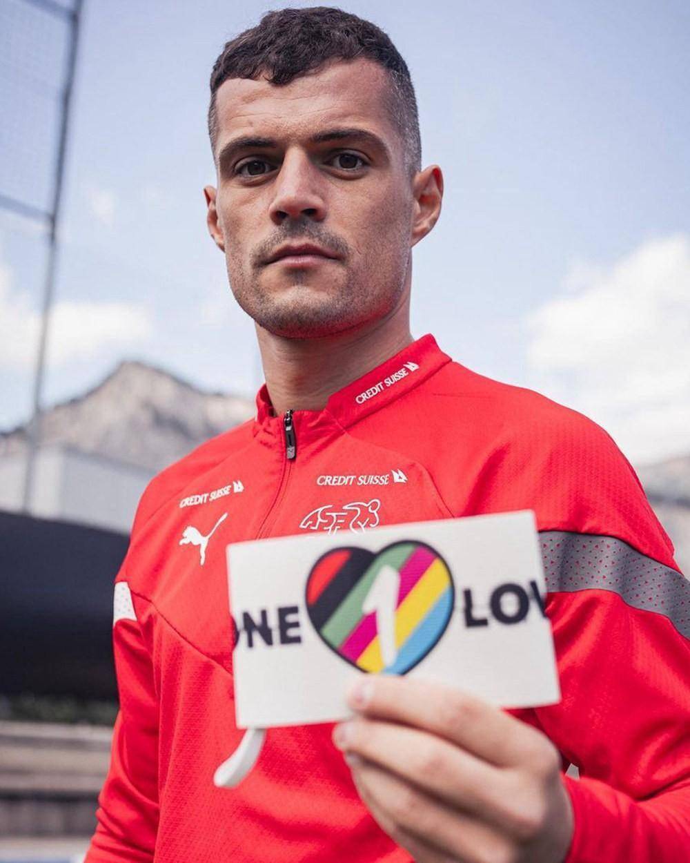 lol-国王杯赛程吃紧，斯图加特集结日队长鼓劲，赛场秩序良好，赛季目标并未改变