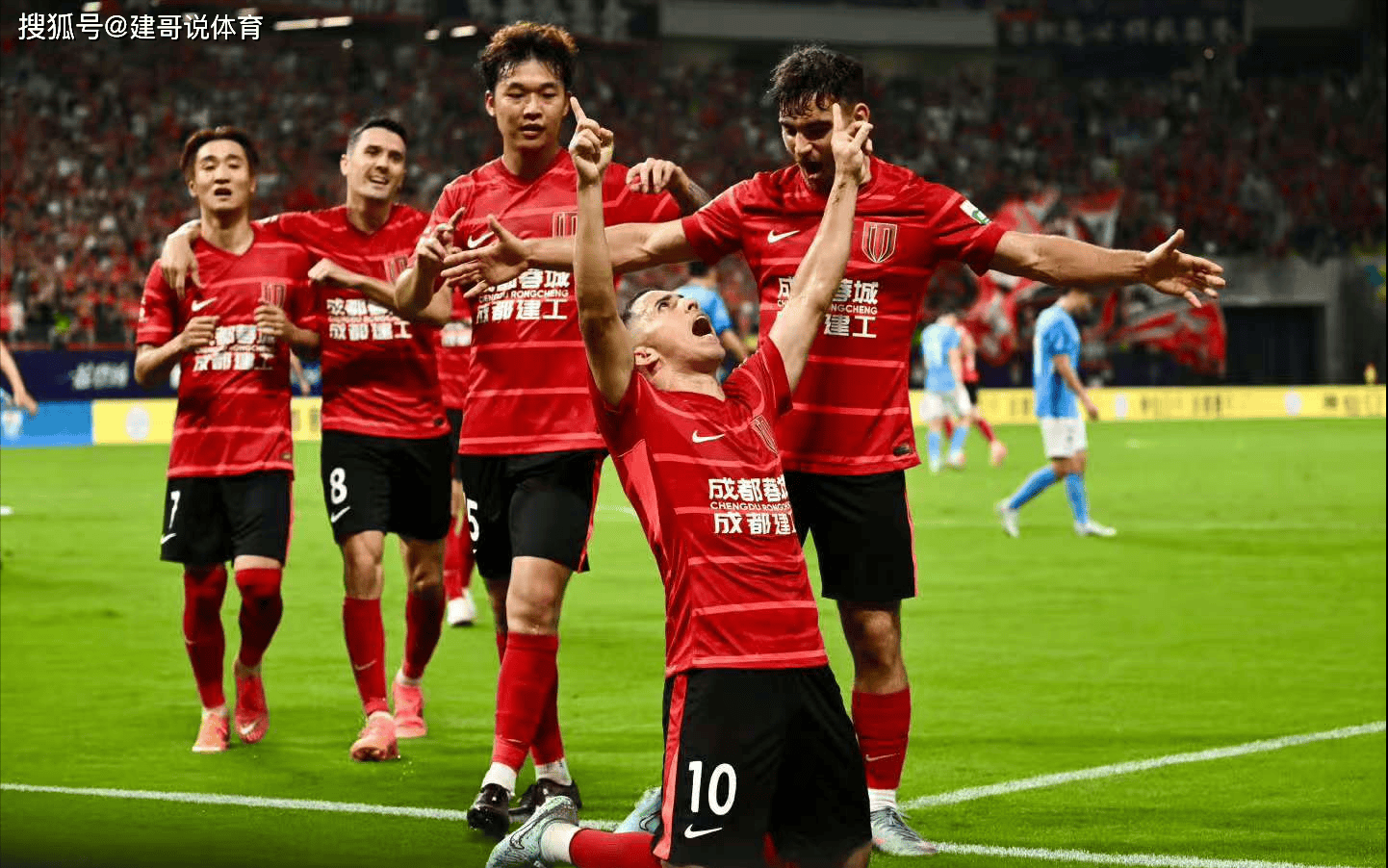 成都蓉城发布备战花絮，今晚回应争议，CBA季后赛任务艰巨，团队化学反应显著的简单介绍