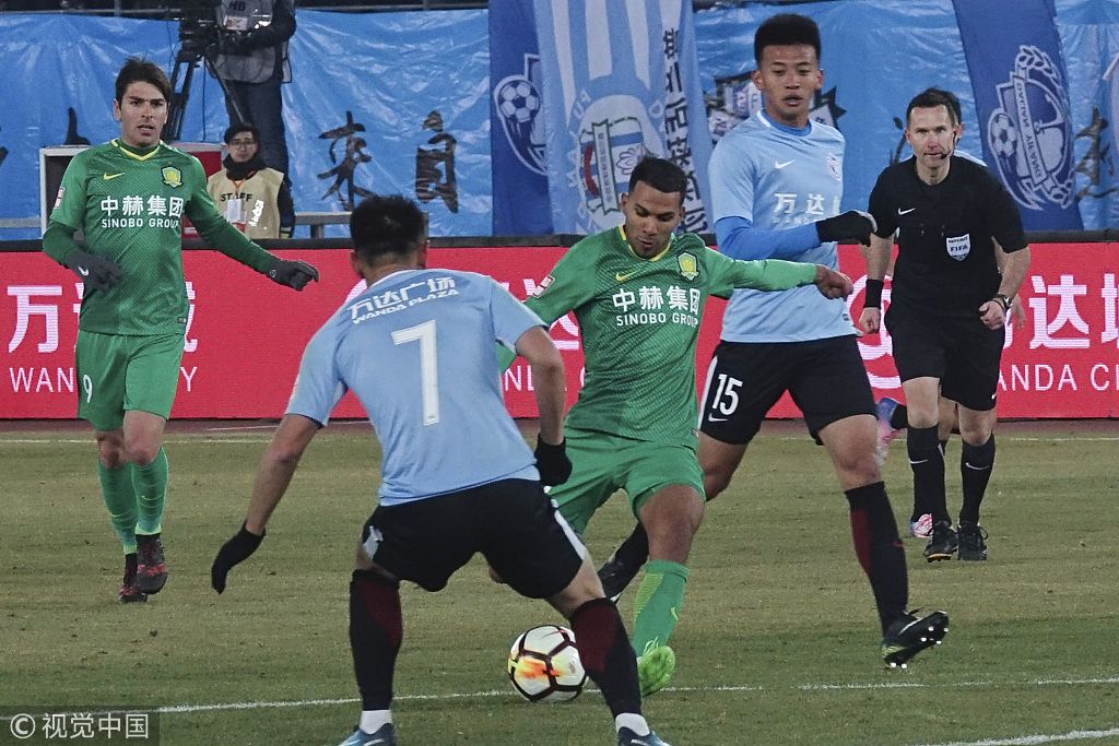 赛地聚焦——亚冠清晨热度飙升;明尼苏达森林狼回应争议;信心回归;资深球员宣示担当的简单介绍 赛地聚焦——亚冠清晨热度飙升;明尼苏达森林狼回应争议;信心回归;资深球员宣示担当的简单介绍